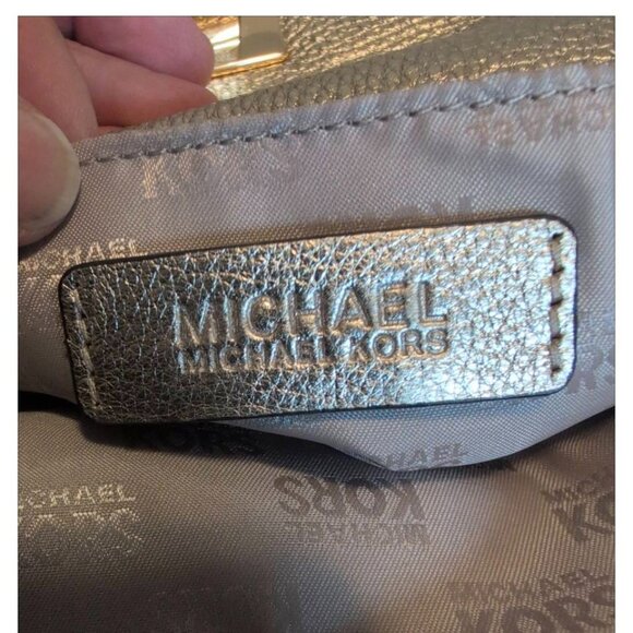 Michael Kors Purse Metallic Large Clutch Shoulder Bag in Gold with Chain Strap - Picture 7 of 8